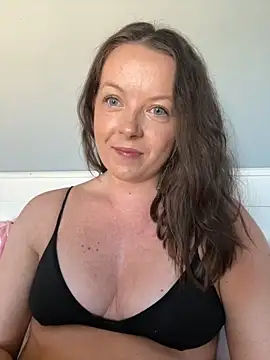 ScottishGymBunny online show from 09-16-25, 08:48