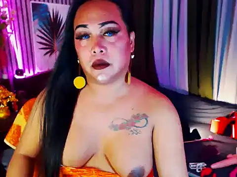 CumFactoryLuna online show from 03-28-26, 11:21