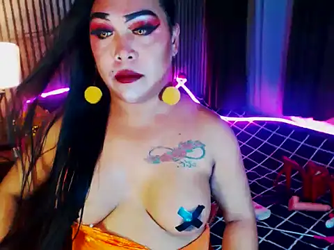 Snapshot of CumFactoryLuna chatting on 06-22-26, 10:12 CumFactoryLuna online show from 06-22-26, 10:12