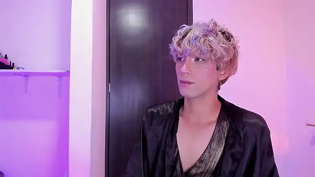 Cooperrosscute233 online show from 10-06-25, 08:06