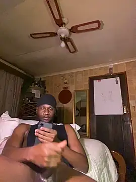 Snapshot of black_Man_dingo chatting on 02-21-26, 10:55 black Man dingo online show from 02-21-26, 10:55