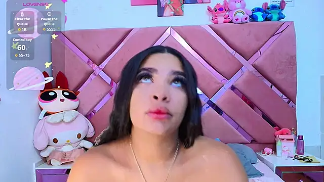 Snapshot of BrittanyBoa chatting on 09-23-25, 02:14 BrittanyBoa online show from 09-23-25, 02:14