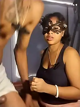 Snapshot of sxdbhaiyabhbi chatting on 09-30-25, 03:22 sxdbhaiyabhbi online show from 09-30-25, 03:22