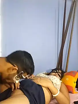 Snapshot of sxdbhaiyabhbi chatting on 10-10-25, 05:23 sxdbhaiyabhbi online show from 10-10-25, 05:23