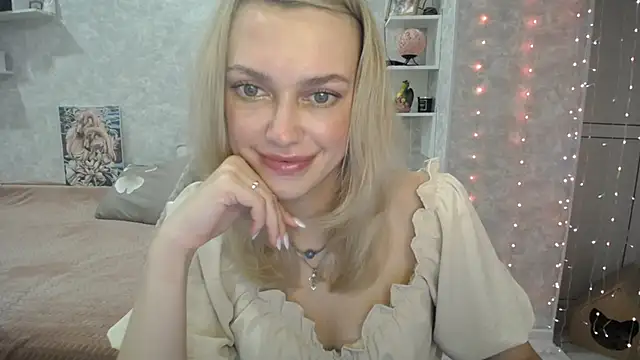 NickyAdamidi online show from 09-20-25, 04:19