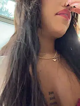 Snapshot of MystiqueXXX chatting on 06-18-26, 01:04 MystiqueXXX online show from 06-18-26, 01:04