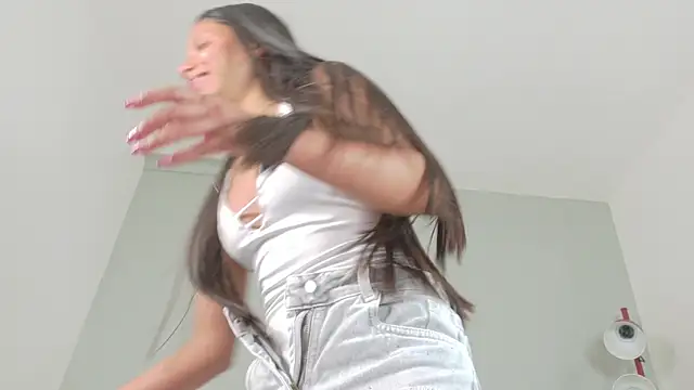 SamaGrey   online show from 10-12-25, 02:54