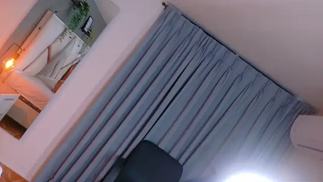 SamaGrey   online show from 10-19-25, 12:06