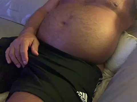 Snapshot of Freddiefirefly chatting on 02-06-26, 06:33 Freddiefirefly online show from 02-06-26, 06:33