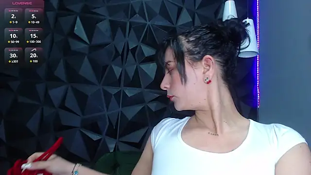 helenasaenz online show from 11-20-25, 12:38