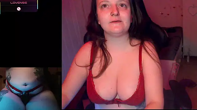 Snapshot of Kinkybooby chatting on 02-02-26, 08:40 Kinkybooby online show from 02-02-26, 08:40