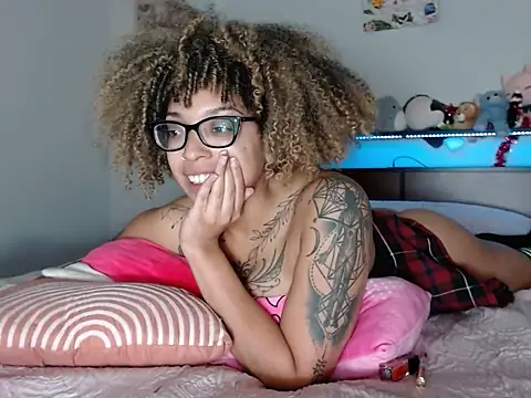 Cherribombzz online show from 03-01-26, 05:15