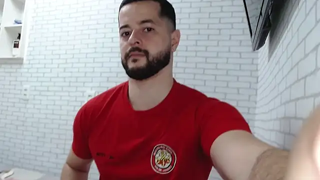 BombeiroHotx online show from 11-06-25, 01:06