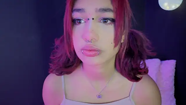 zoelight18 online show from 09-11-25, 03:50