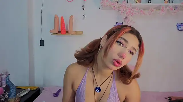 zoelight18 online show from 10-27-25, 10:19