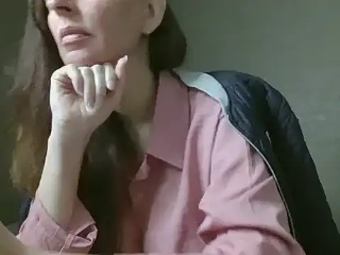 CandiCole online show from 10-01-25, 06:19