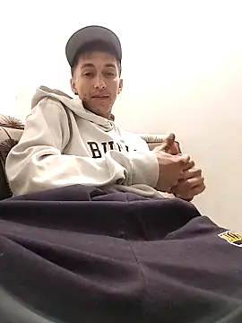 Carlos11123 online show from 10-10-25, 11:26