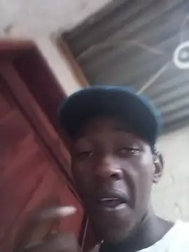 Snapshot of Mshengu01 chatting on 03-27-26, 10:59 Mshengu01 online show from 03-27-26, 10:59