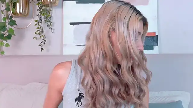 ZoehAngel online show from 10-05-25, 12:58