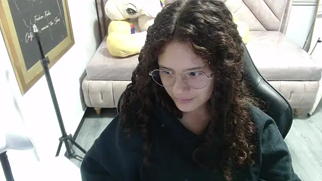 Velvet Moon V online show from 11-22-25, 01:10