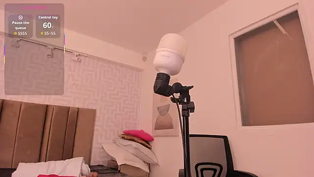 naishaa  online show from 02-24-26, 06:50