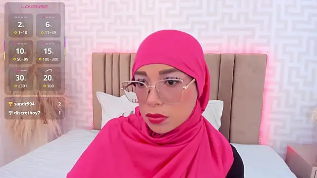 Snapshot of naishaa_ chatting on 06-16-26, 05:15 naishaa online show from 06-16-26, 05:15