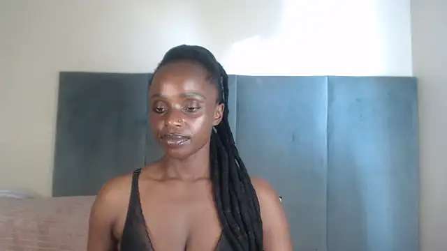 Jah-Queen online show from 10-15-25, 04:45