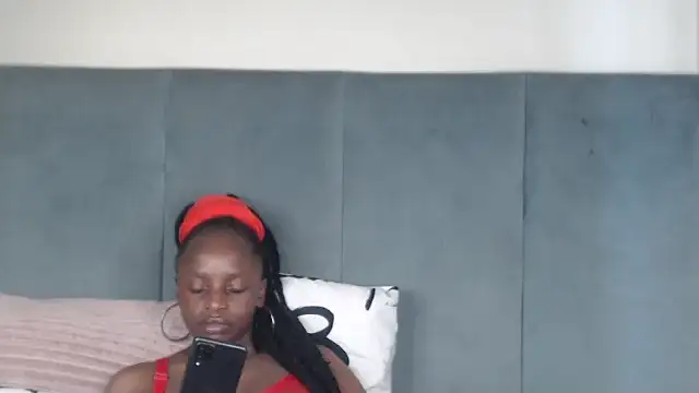 Jah-Queen online show from 11-28-25, 09:01