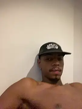 Snapshot of Guzdick chatting on 07-18-26, 11:08 Guzdick online show from 07-18-26, 11:08