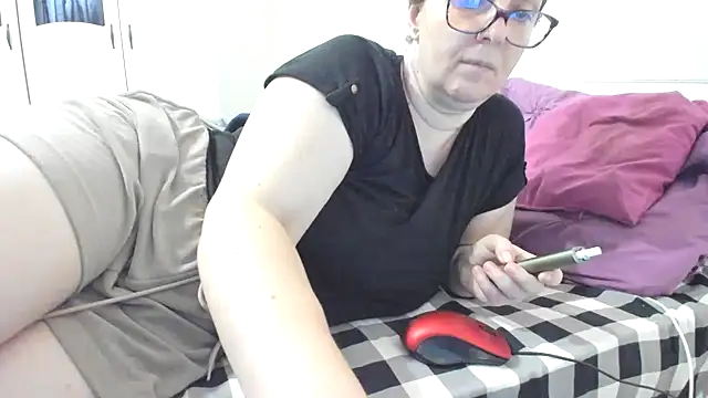 Snapshot of wetladyjoy chatting on 07-04-26, 07:47 wetladyjoy online show from 07-04-26, 07:47
