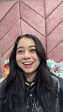 Lily June online show from 05-25-26, 07:20