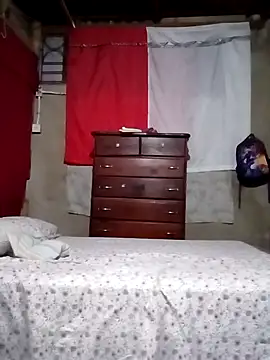 Snapshot of Steehood chatting on 11-30-25, 01:09 Steehood online show from 11-30-25, 01:09