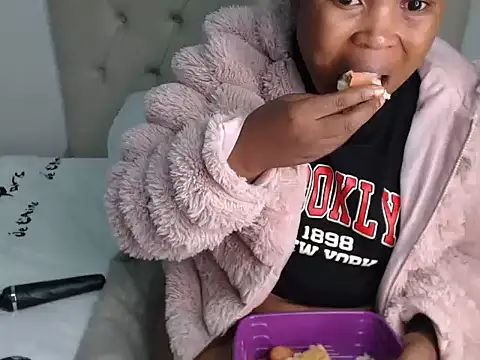 Lolly Ramochele online show from 04-19-26, 10:56