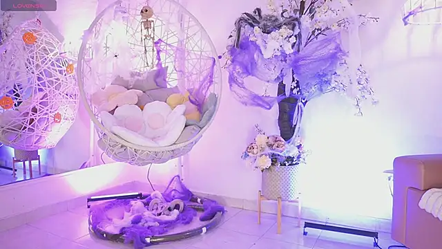 JadeSummerr online show from 10-09-25, 11:41