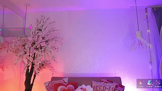 JadeSummerr online show from 03-10-26, 11:37