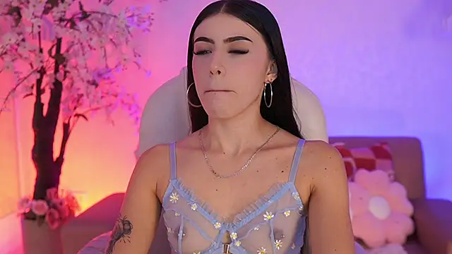 JadeSummerr online show from 04-18-26, 11:36