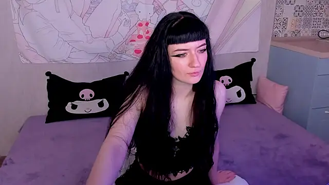 Snapshot of NorinMorin chatting on 10-27-25, 11:09 NorinMorin online show from 10-27-25, 11:09