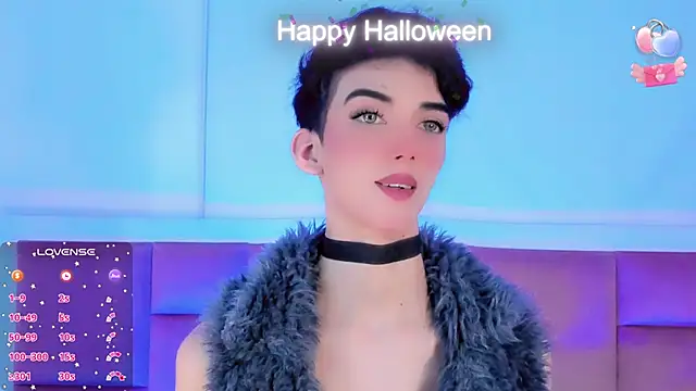 Baby FenixTS online show from 10-29-25, 07:21