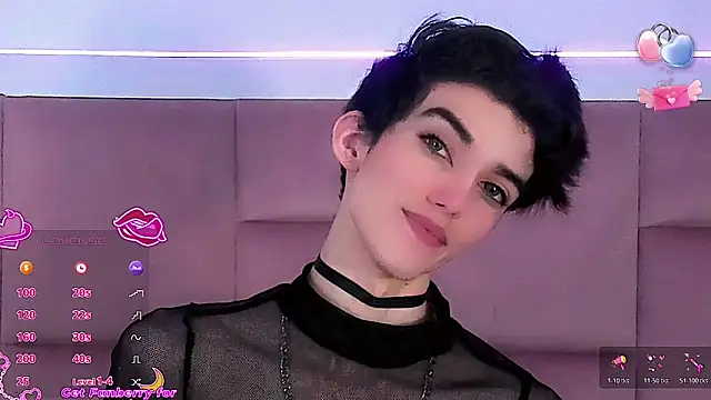 Baby FenixTS online show from 12-14-25, 02:17