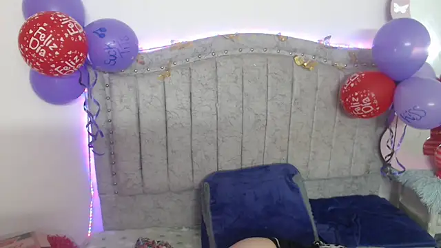 katalinathxandbritney1 online show from 02-20-26, 04:20