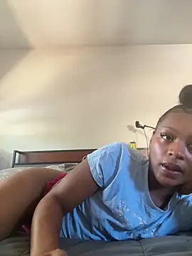 PrettyBabriexox online show from 10-04-25, 05:44