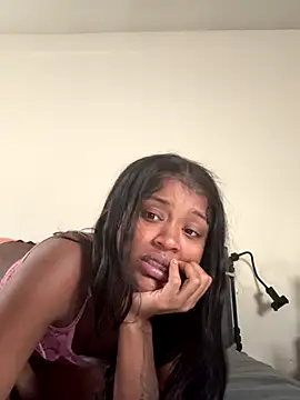 PrettyBabriexox online show from 10-28-25, 02:31