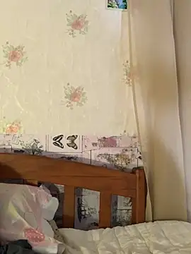 Snapshot of Kimberly-Ferarren chatting on 04-10-26, 10:58 Kimberly-Ferarren online show from 04-10-26, 10:58
