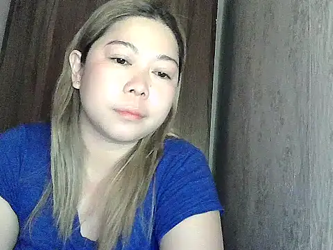 mimi15 online show from 06-18-26, 08:14