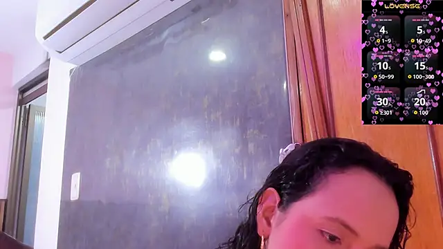 dalia roses online show from 05-22-26, 11:54