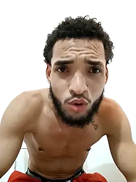 Snapshot of Utreh_ chatting on 10-31-25, 02:40 Utreh online show from 10-31-25, 02:40