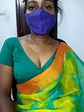 Snapshot of Tamil_kavinila chatting on 09-08-25, 03:00 Tamil kavinila online show from 09-08-25, 03:00