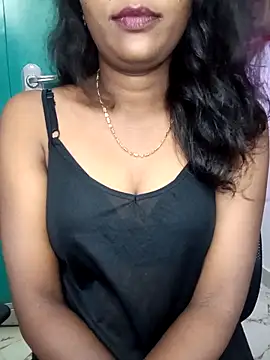 Snapshot of Tamil_kavinila chatting on 09-20-25, 05:30 Tamil kavinila online show from 09-20-25, 05:30