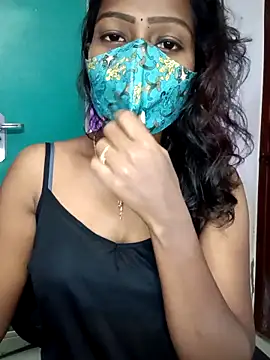 Snapshot of Tamil_kavinila chatting on 11-02-25, 04:37 Tamil kavinila online show from 11-02-25, 04:37