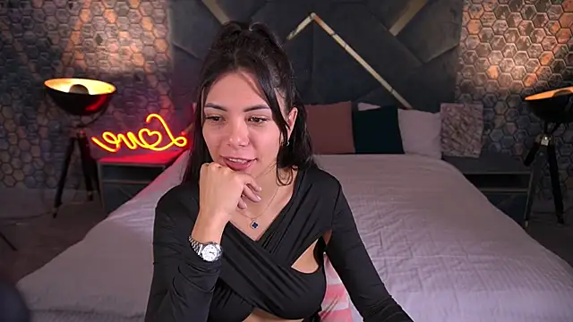 OnlyXxandra online show from 10-18-25, 01:34